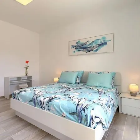 Villa Edi-heated Pool & E-bike *