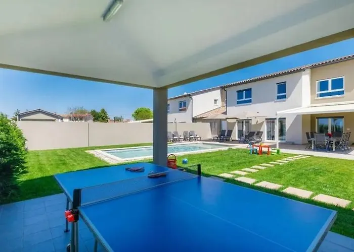 Βίλα Edi-heated Pool & E-bike *