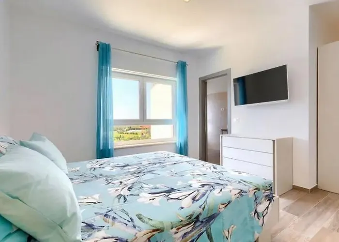 Edi-heated Pool & E-bike Βίλα *