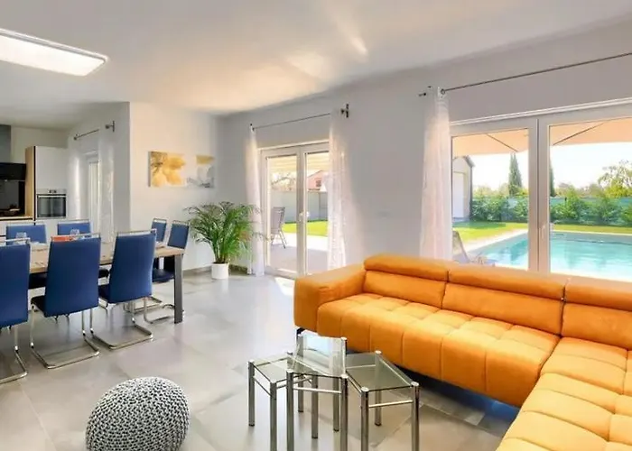 Βίλα Edi-heated Pool & E-bike