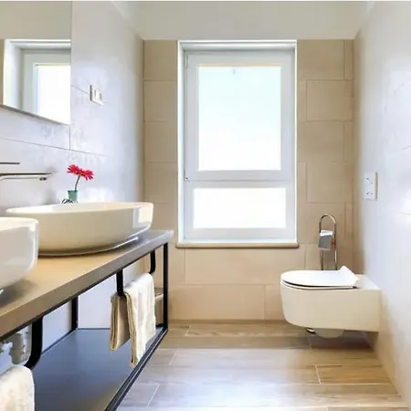 Villa Edi-heated Pool & E-bike Sisan